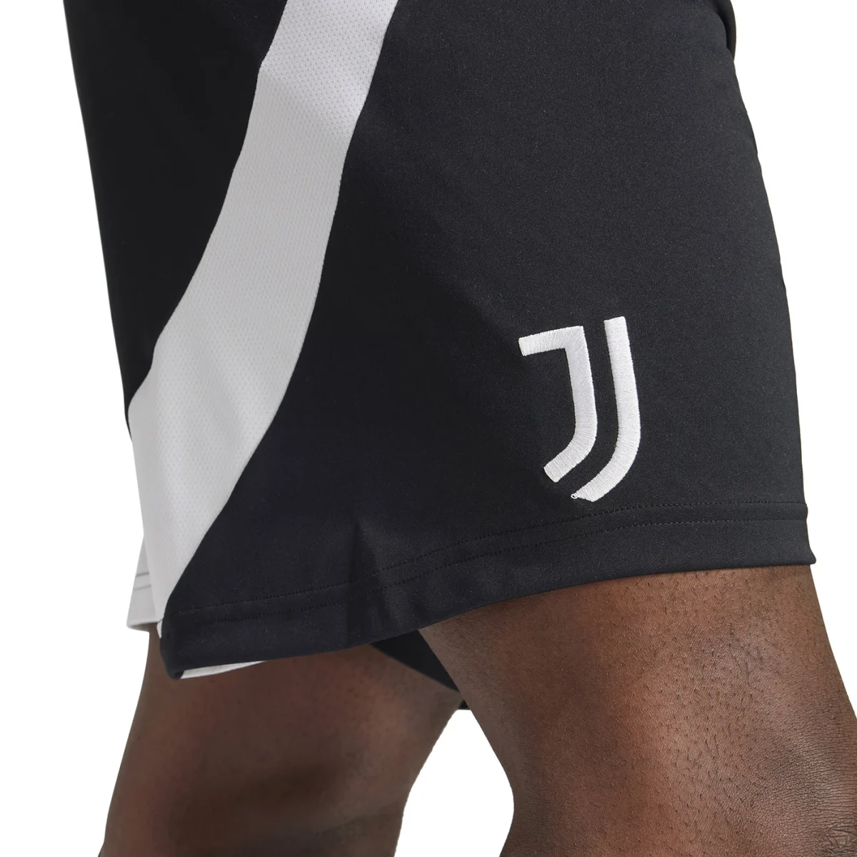 Official 6 Collection - Juventus FC Gear