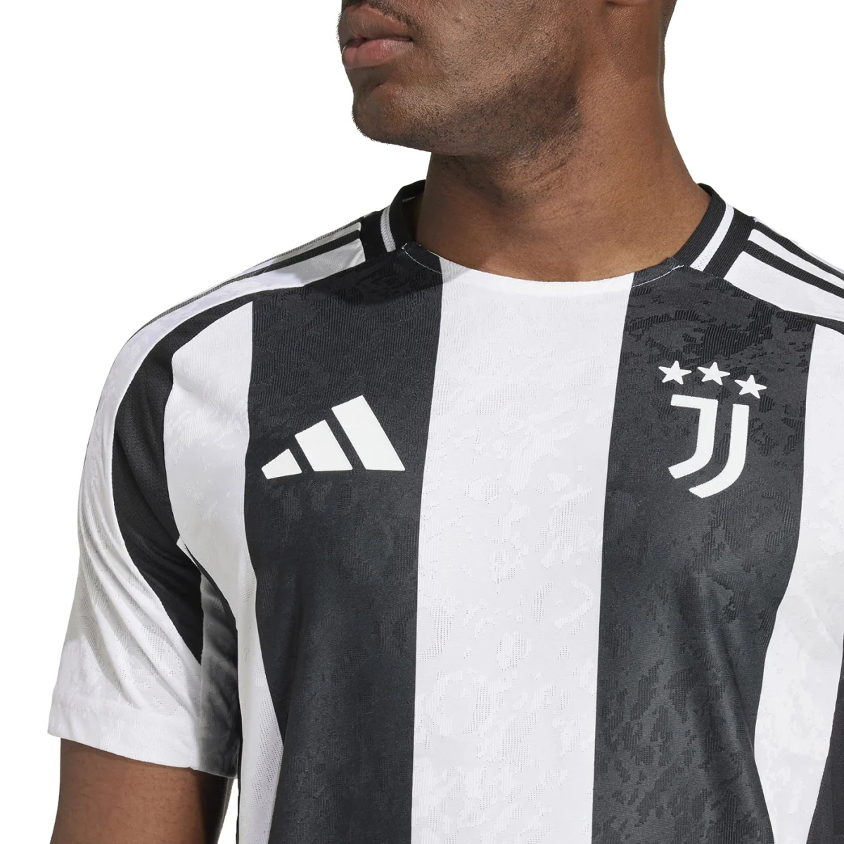 Official JUVENTUS HOME AUTHENTIC JERSEY 202425-5 Collection - Juventus FC Gear
